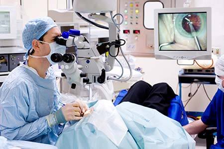 Cataract Surgeon San Antonio TX